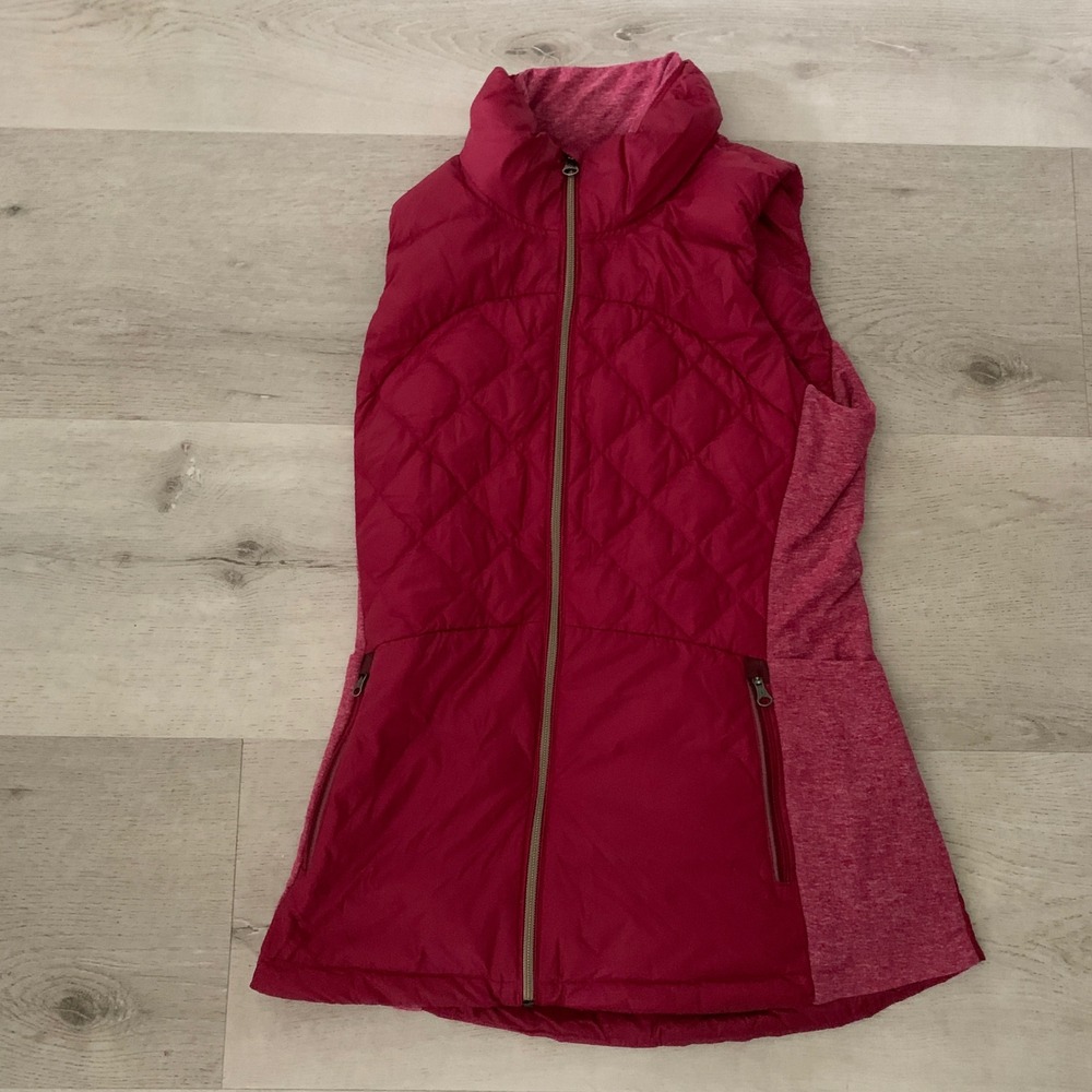 Lululemon Down For It All Vest Berry Pink Quilted Running Puffer Small